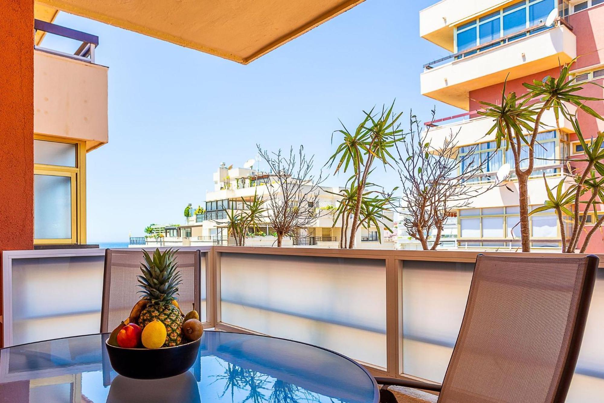Luxe Discret Avenida Del Mar Marbella